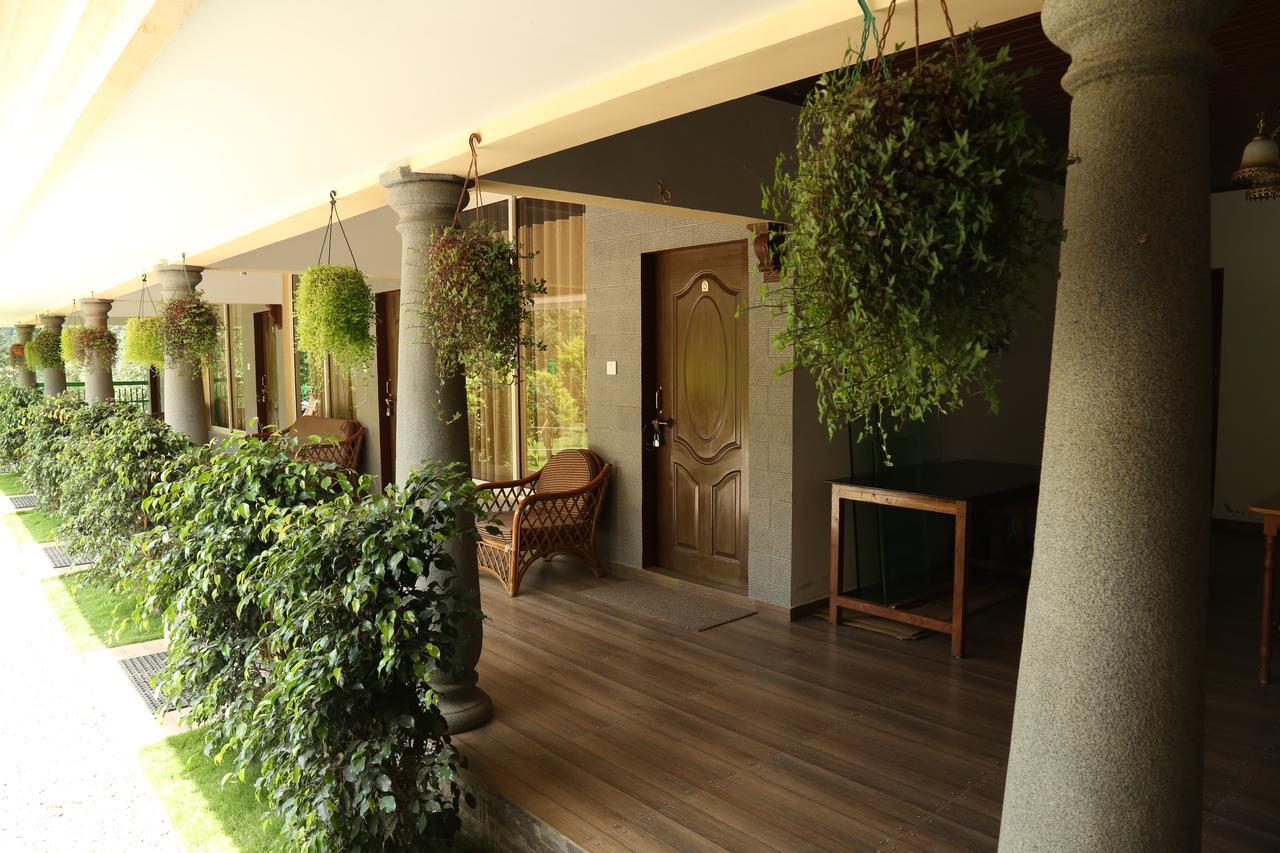 Tranquil Valley Resort 蒙纳 外观 照片
