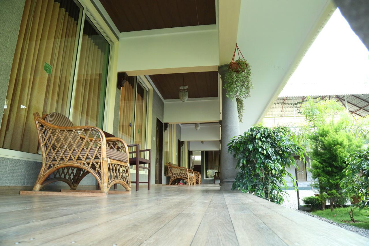 Tranquil Valley Resort 蒙纳 外观 照片